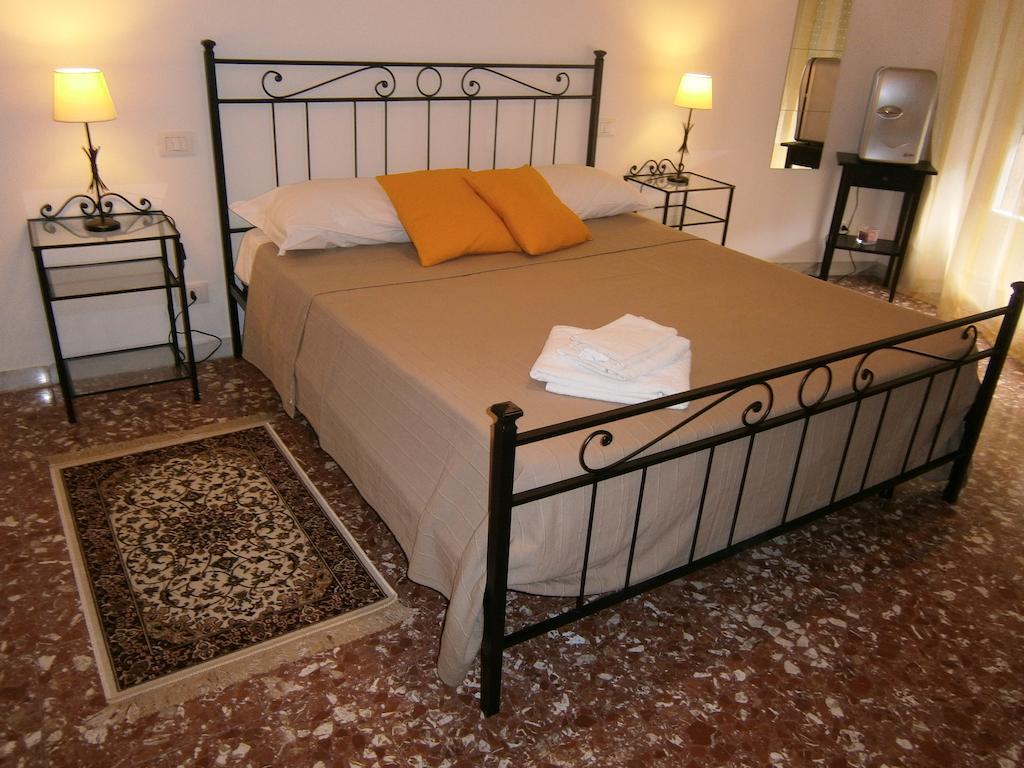 Bed & Breakfast Le Mille E Roma