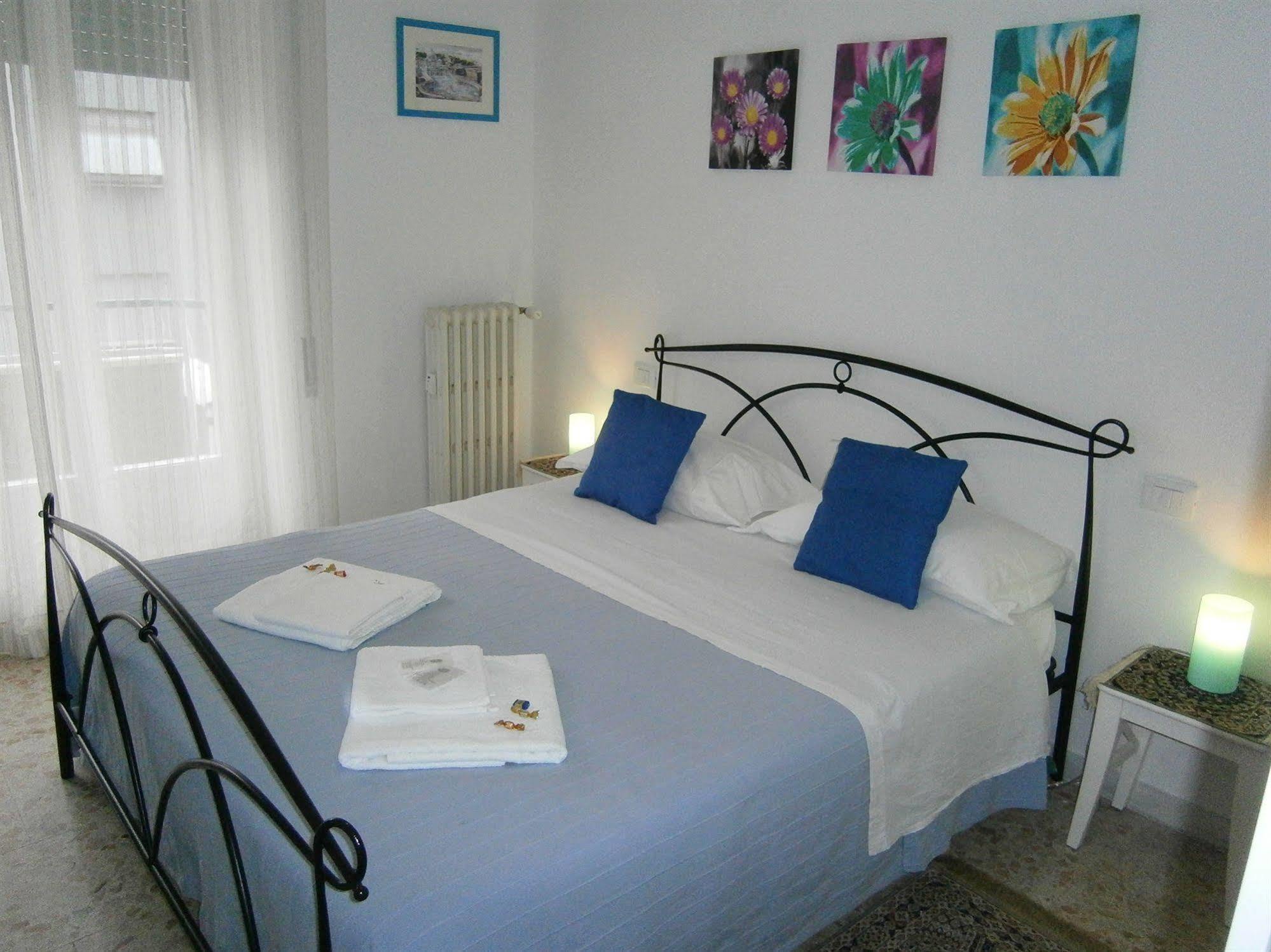 Le Mille E Bed & Breakfast 2*