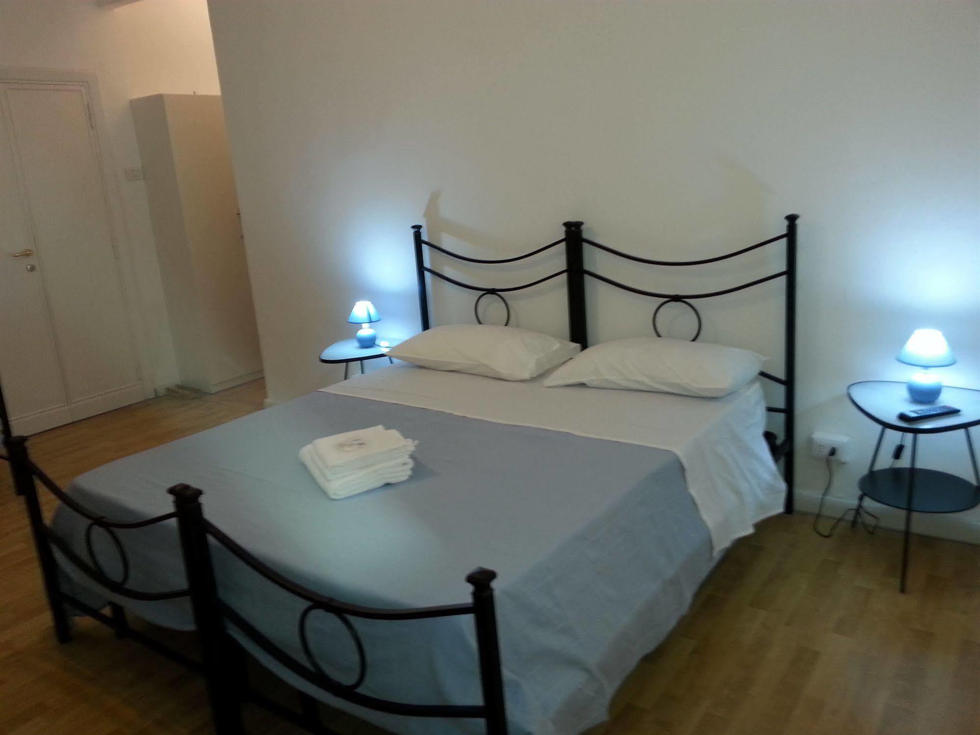 Bed & Breakfast Le Mille E Roma
