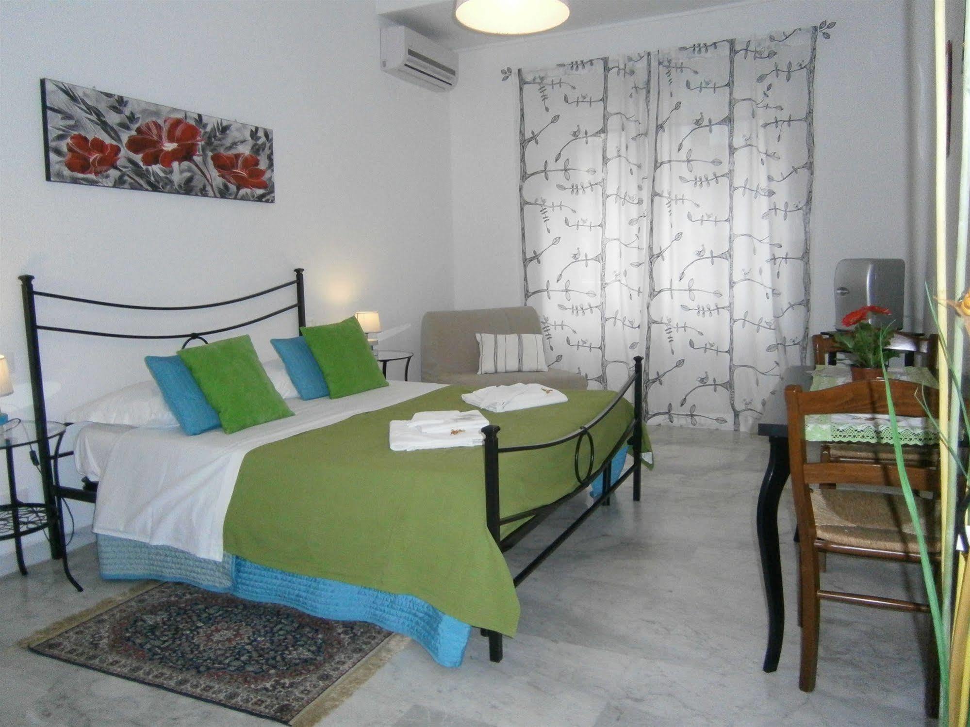 Bed & Breakfast Le Mille E Roma